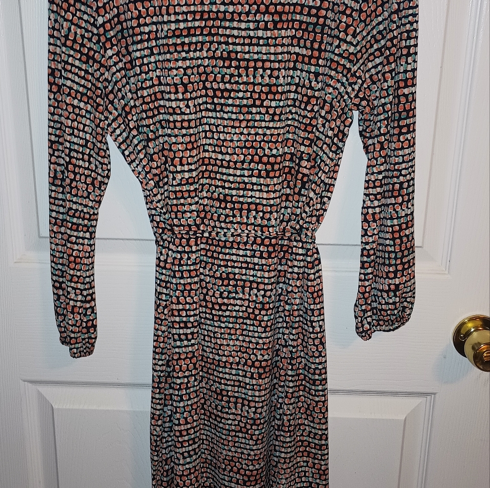 Dress - Picture 4 of 4